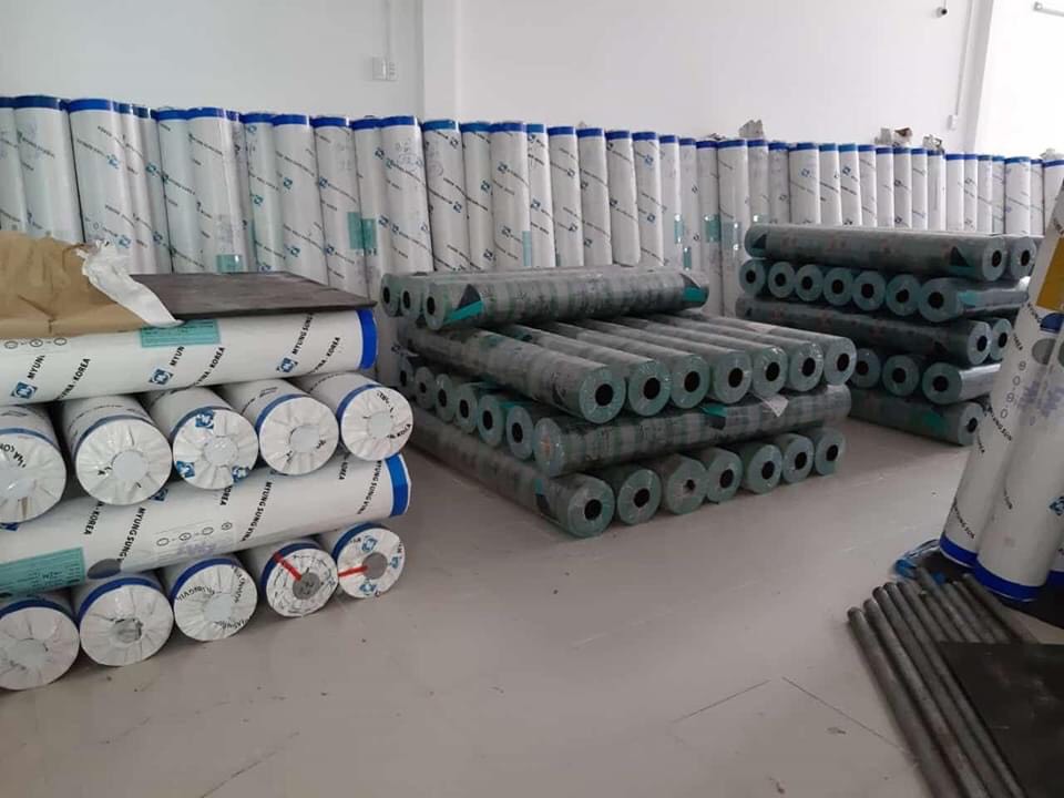 Hình ảnh: xưởng bạt lót hồ HDPE Hòa Phát Đạt